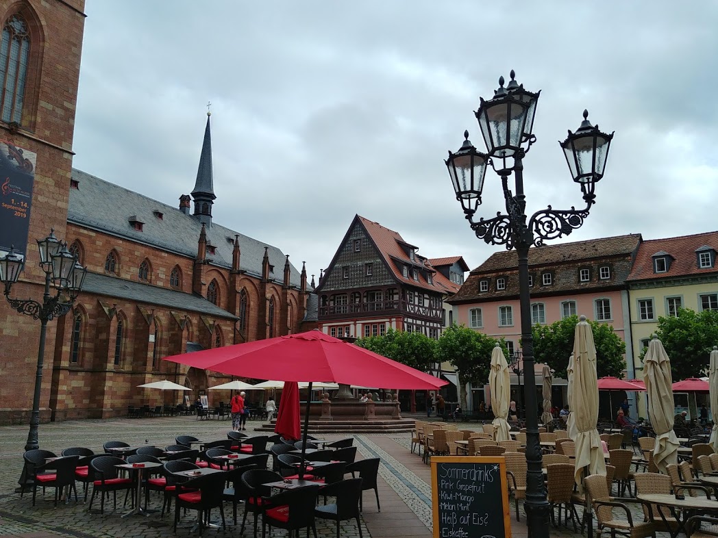 Frühstücken In Neustadt An Der Weinstraße STADTANSICHTEN - NEUSTADT AN DER WEINSTRAßE
